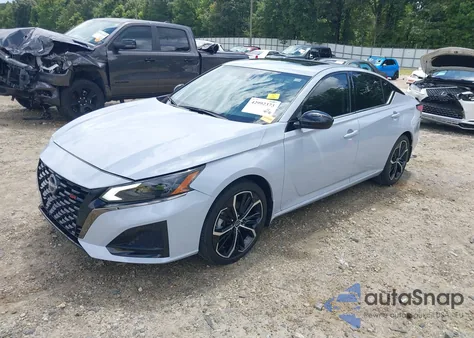 2023 Nissan Altima Sr Fwd из США, поврежденный, VIN 1N4BL4CV9PN402391